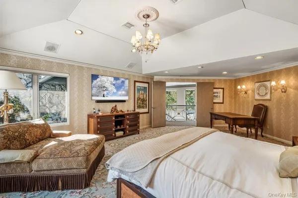 $3,998,000 | 8 Forest Court, Syosset, NY 11791