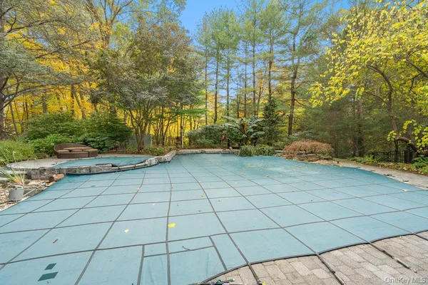 $3,998,000 | 8 Forest Court, Syosset, NY 11791