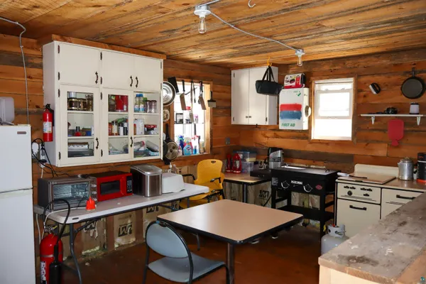 $100,000 | 728 Caspers Hill, Grand Marais, MN 55604