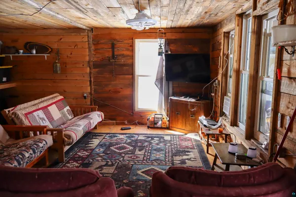 $100,000 | 728 Caspers Hill, Grand Marais, MN 55604