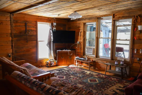 $100,000 | 728 Caspers Hill, Grand Marais, MN 55604