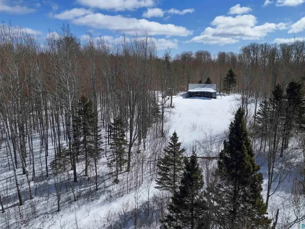 $100,000 | 728 Caspers Hill, Grand Marais, MN 55604