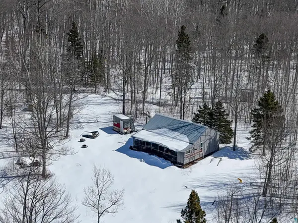 $100,000 | 728 Caspers Hill, Grand Marais, MN 55604