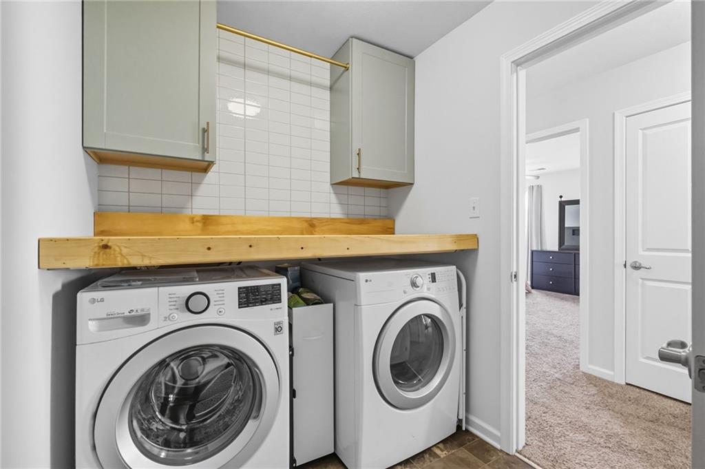 347 Ranchero Drive Coraopolis, PA 15108 - Photo 30 of 46 a utility room with dryer and washer