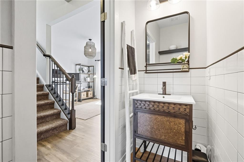 347 Ranchero Drive Coraopolis, PA 15108 - Photo 9 of 46 a view of a hallway with wooden floor and entryway
