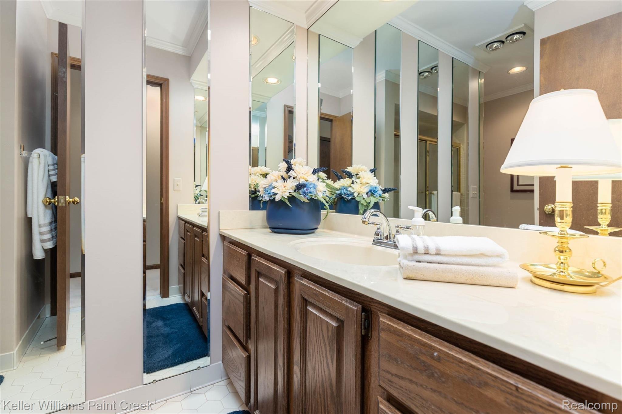 40925 Coventry Road Novi, MI 48375 - Photo 29 of 47 40925 Coventry Rd-32.jpg