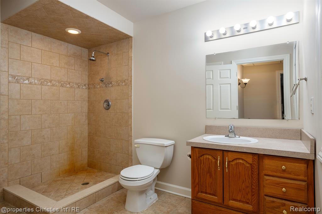 1101 Pine Ridge Road Milford, MI 48380 - Photo 43 of 54