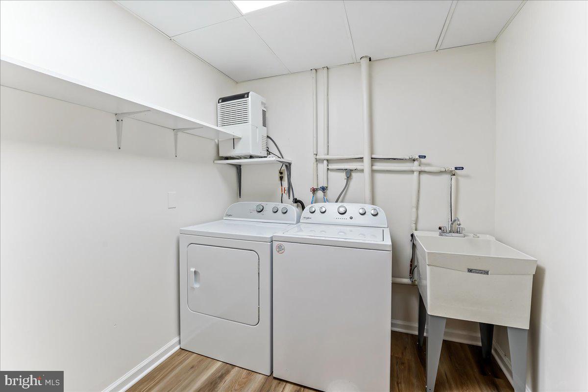 619 East Hillendale Road Chadds Ford, PA 19317 - Photo 19 of 24 Laundry lower level