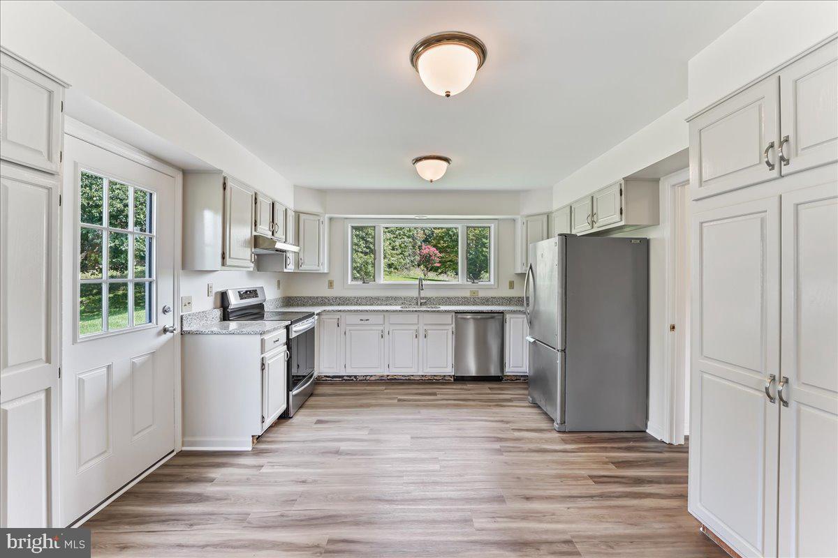 619 East Hillendale Road Chadds Ford, PA 19317 - Photo 8 of 24