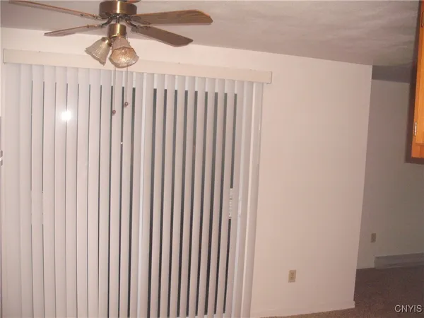 $1,000 | 397 Village Boulevard North, Van Buren, NY 13027
