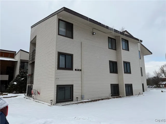 $1,000 | 397 Village Boulevard North, Van Buren, NY 13027