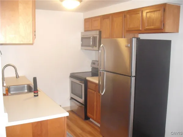 $1,000 | 397 Village Boulevard North, Van Buren, NY 13027