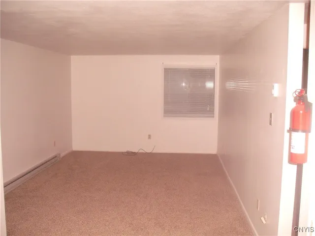 $1,000 | 397 Village Boulevard North, Van Buren, NY 13027