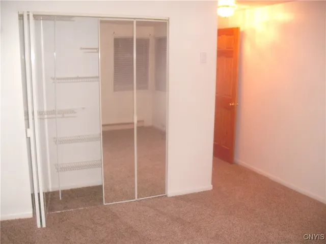 $1,000 | 397 Village Boulevard North, Van Buren, NY 13027