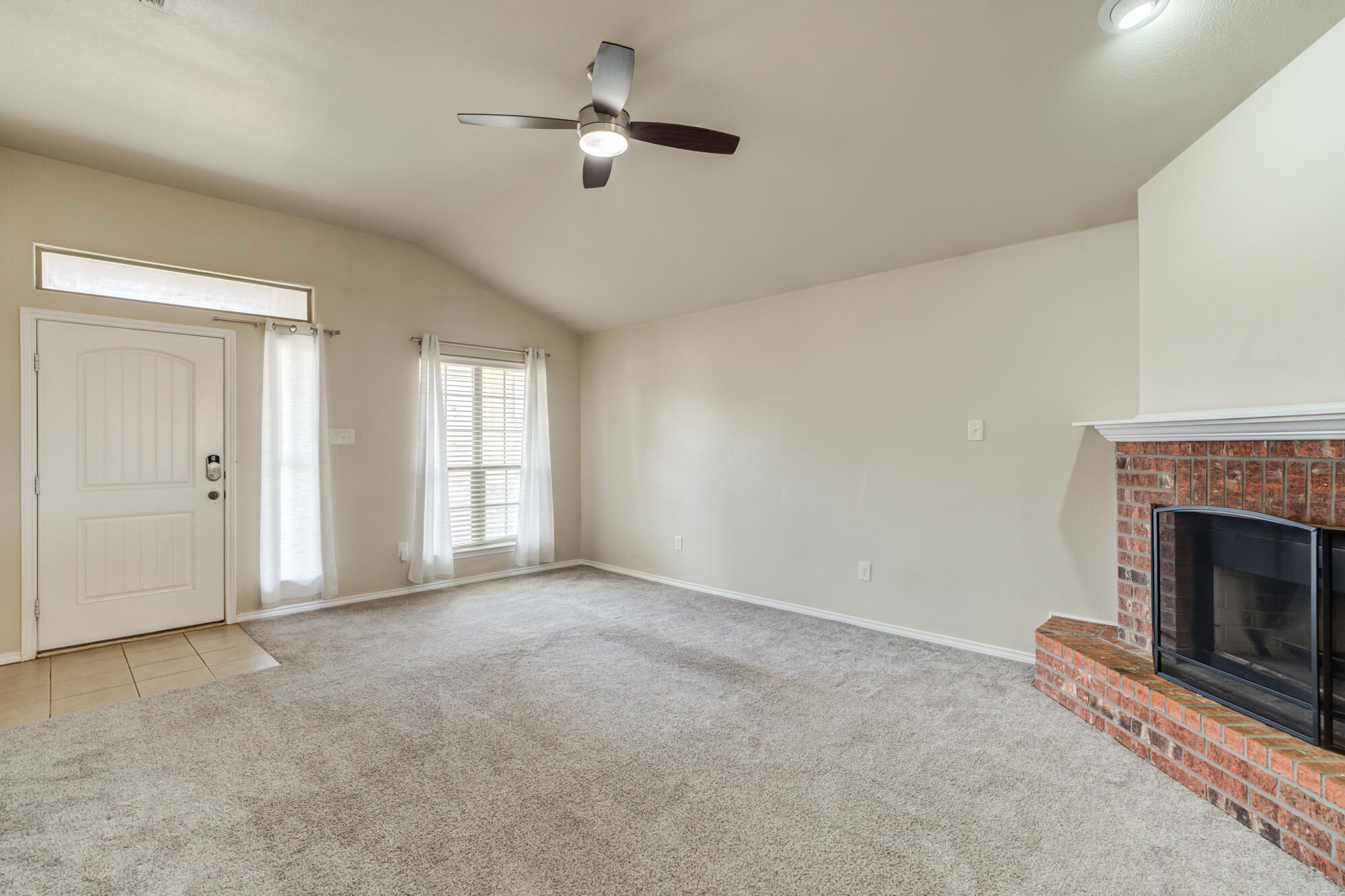 6925 95th Street Lubbock, TX 79424 - Photo 7 of 26 DSC01212_3_4_5_6