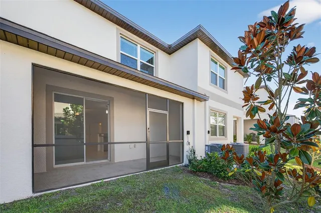 $1,975 | 10349 Trumpet Honeysuckle Way, San Antonio, FL 33576