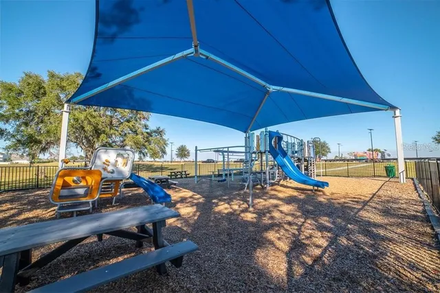 $1,975 | 10349 Trumpet Honeysuckle Way, San Antonio, FL 33576