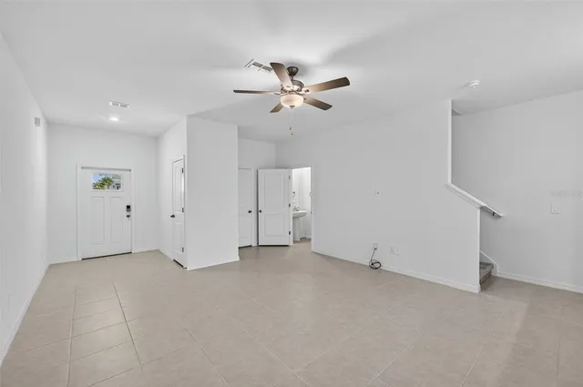 $1,975 | 10349 Trumpet Honeysuckle Way, San Antonio, FL 33576