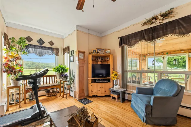 $269,900 | 1455 Highway 102, Canaan, VT 05903