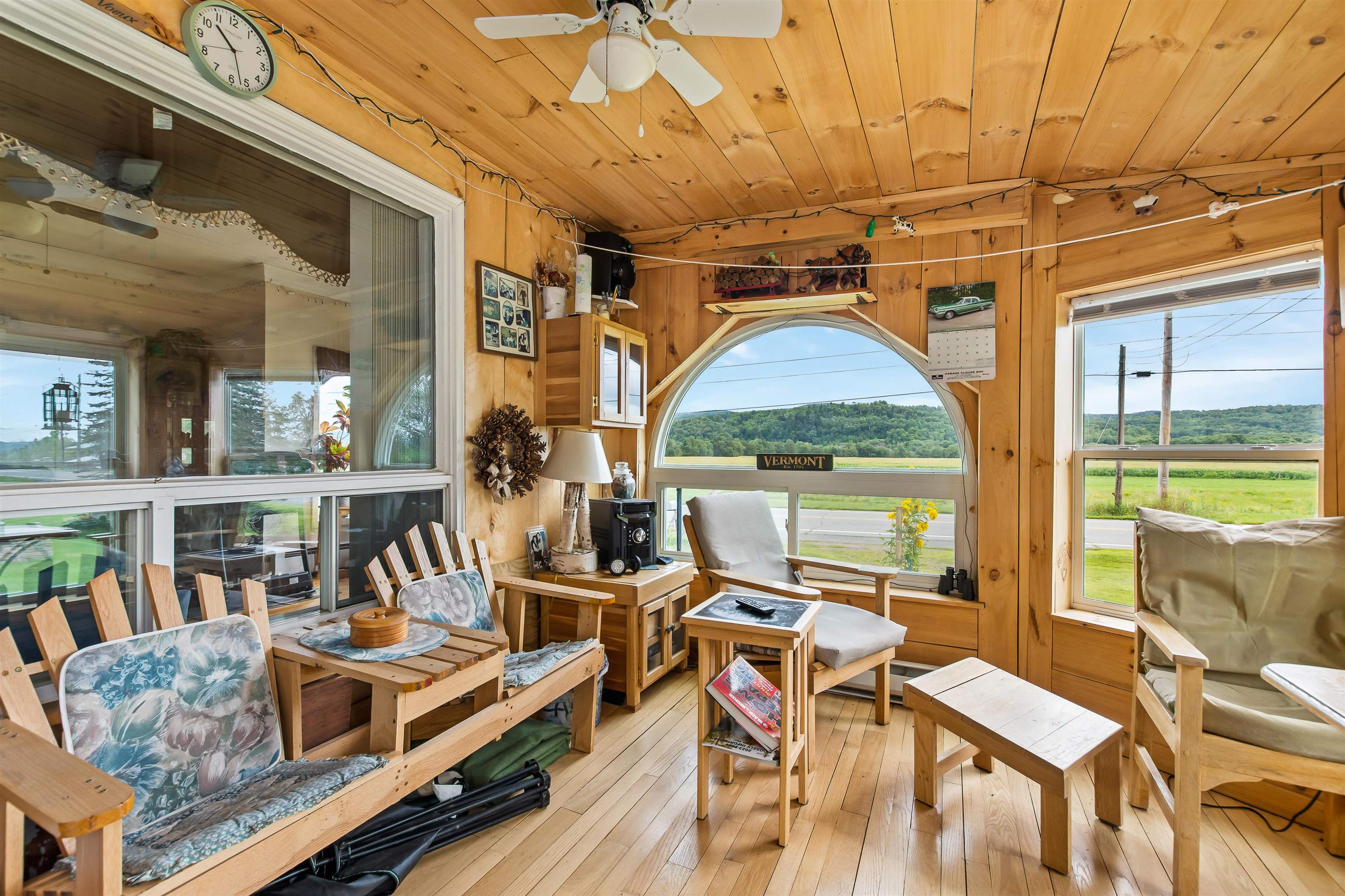 1455 Highway 102 Canaan, VT 05903 - Photo 26 of 40