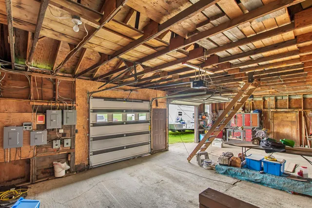 $269,900 | 1455 Highway 102, Canaan, VT 05903