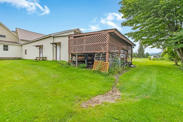 $269,900 | 1455 Highway 102, Canaan, VT 05903