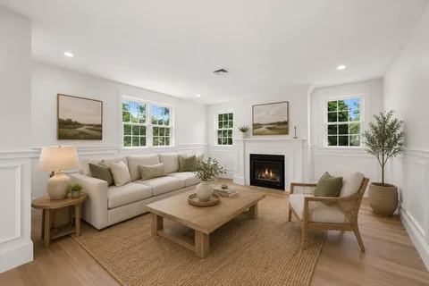 $1,879,000 | 66 Pleasant Street, Unit 2, Marblehead, MA 01945