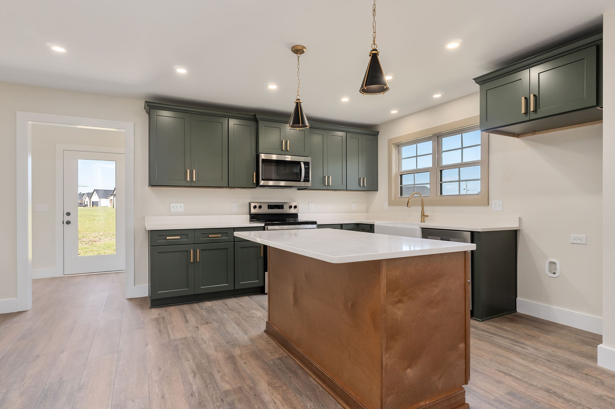 1354 Duck Pond Road Sparta, TN 38583 - Photo 17 of 30 Gallery Image 17