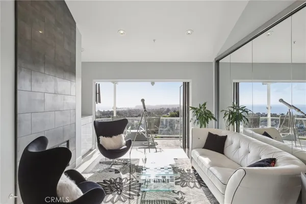 $4,195,000 | 3 Via Pasa, San Clemente, CA 92673