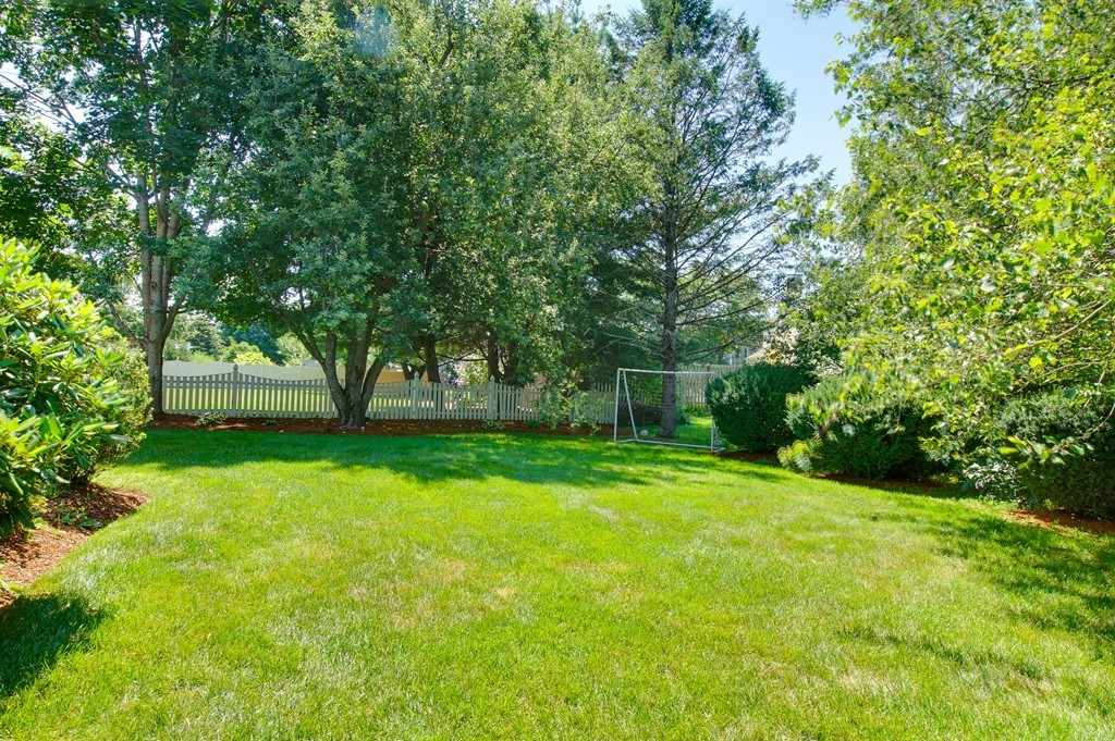 27 Lanthorn Road Northborough, MA 01532 - Photo 24 of 27 Gallery Image 24