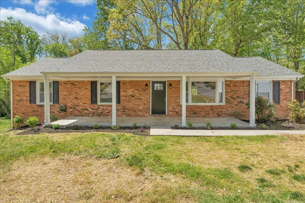 $399,999 | 5424 Loblolly Drive, Roanoke, VA 24019