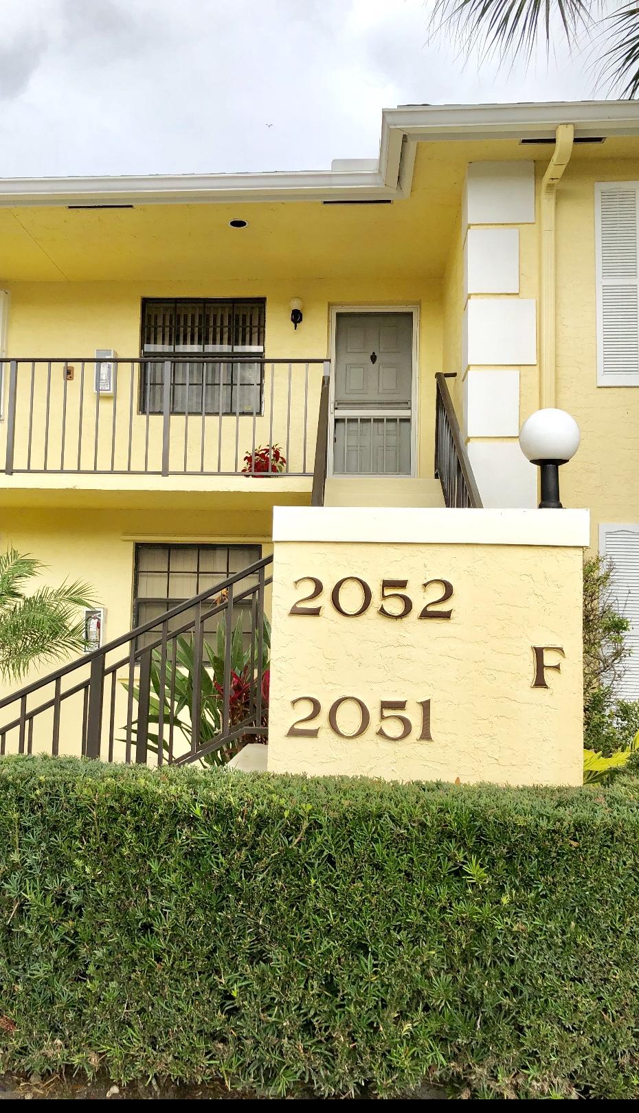 2052 Keystone Drive, Unit F Jupiter, FL 33458 - Photo 2 of 6 Front Eastern exposure