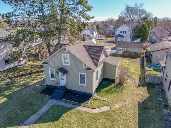 $189,000 | 210 Powell Avenue, Coleraine, MN 55722