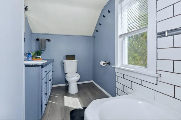 $189,000 | 210 Powell Avenue, Coleraine, MN 55722