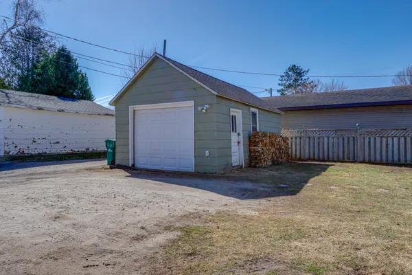 $189,000 | 210 Powell Avenue, Coleraine, MN 55722
