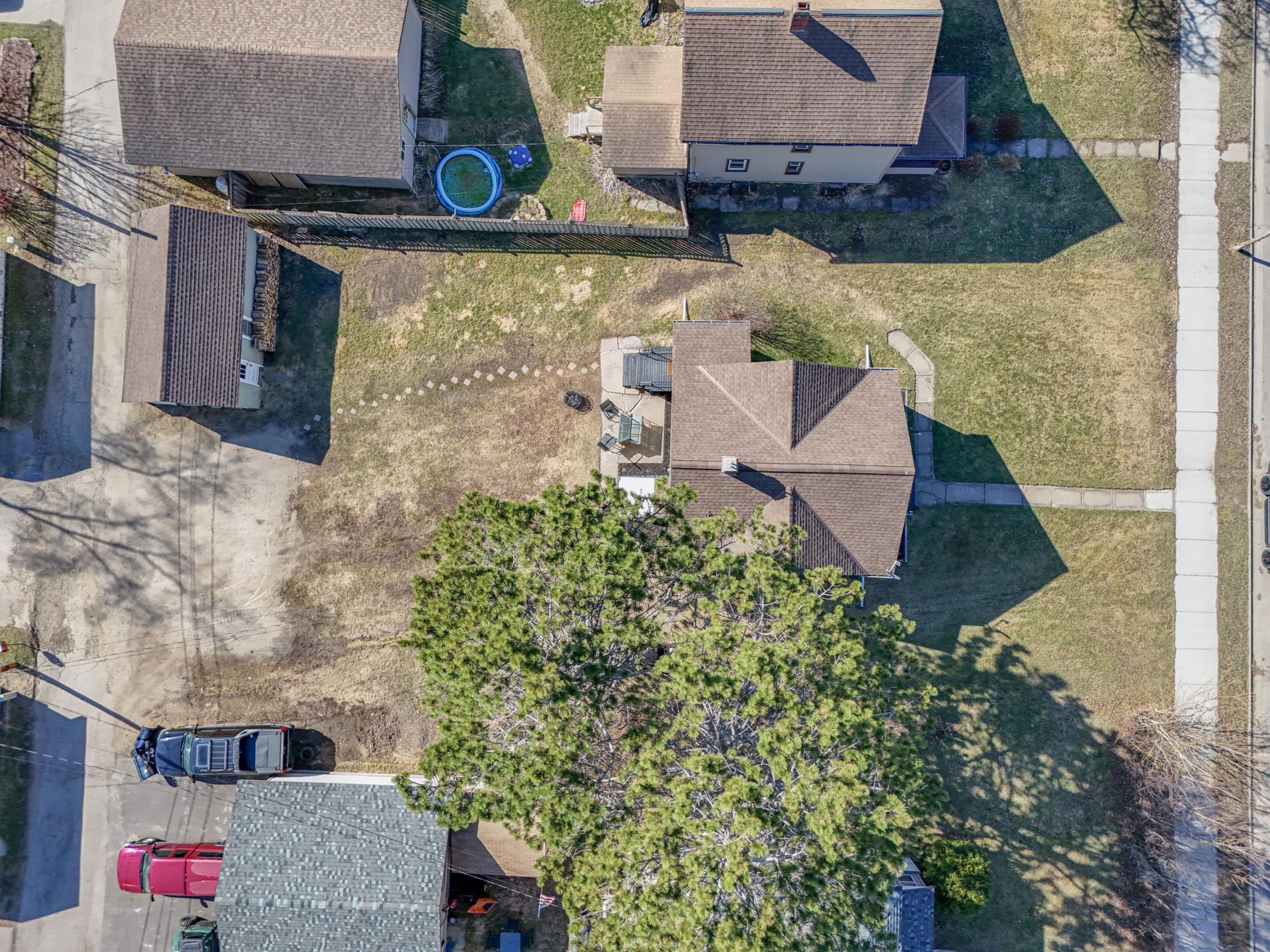210 Powell Avenue Coleraine, MN 55722 - Photo 34 of 37
