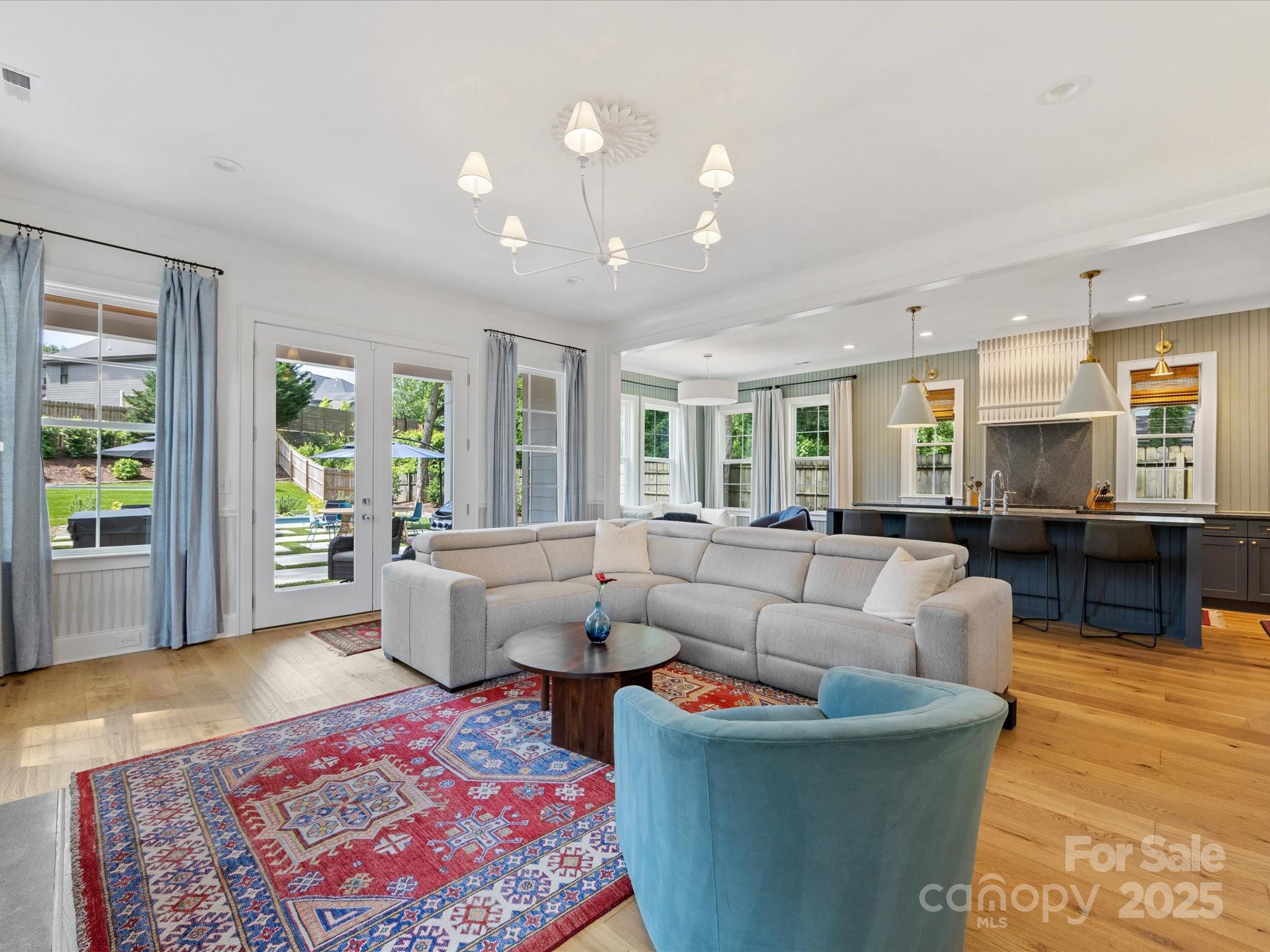 1614 Brook Road Charlotte, NC 28205 - Photo 28 of 47 Gallery Image 28