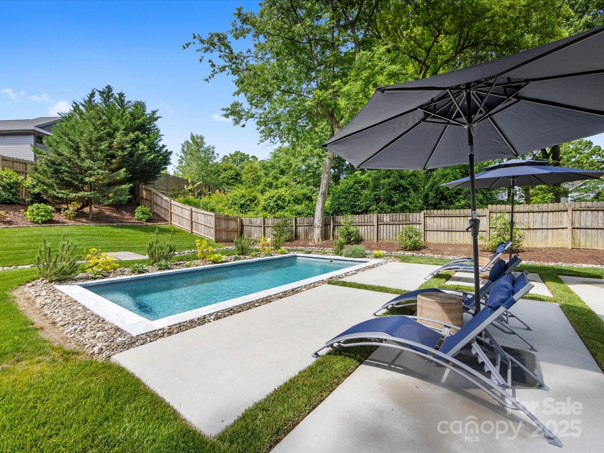 1614 Brook Road Charlotte, NC 28205 - Photo 44 of 47 Gallery Image 44