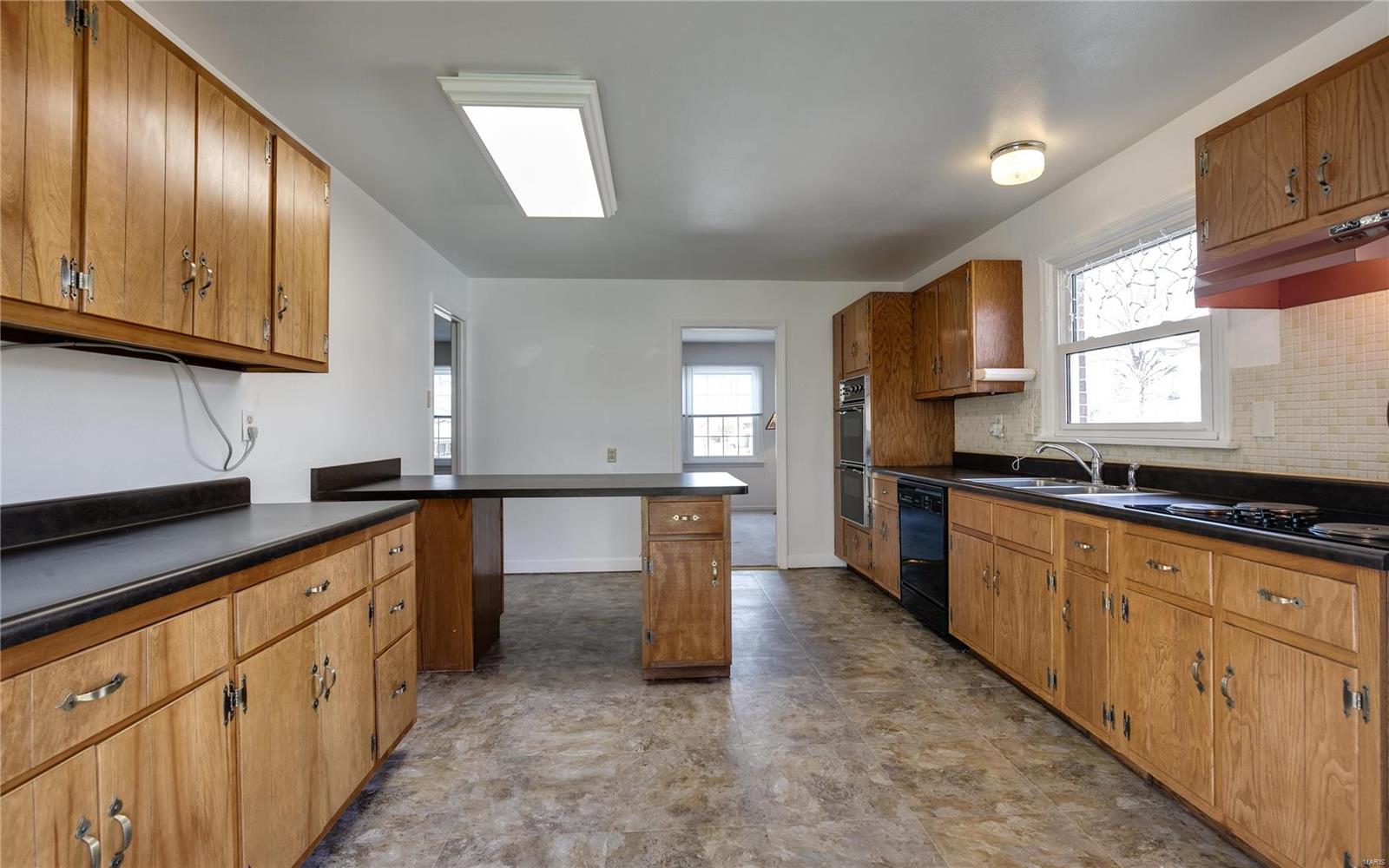 3869 Buckley Road St. Louis, MO 63125 - Photo 25 of 31 Gallery Image 25