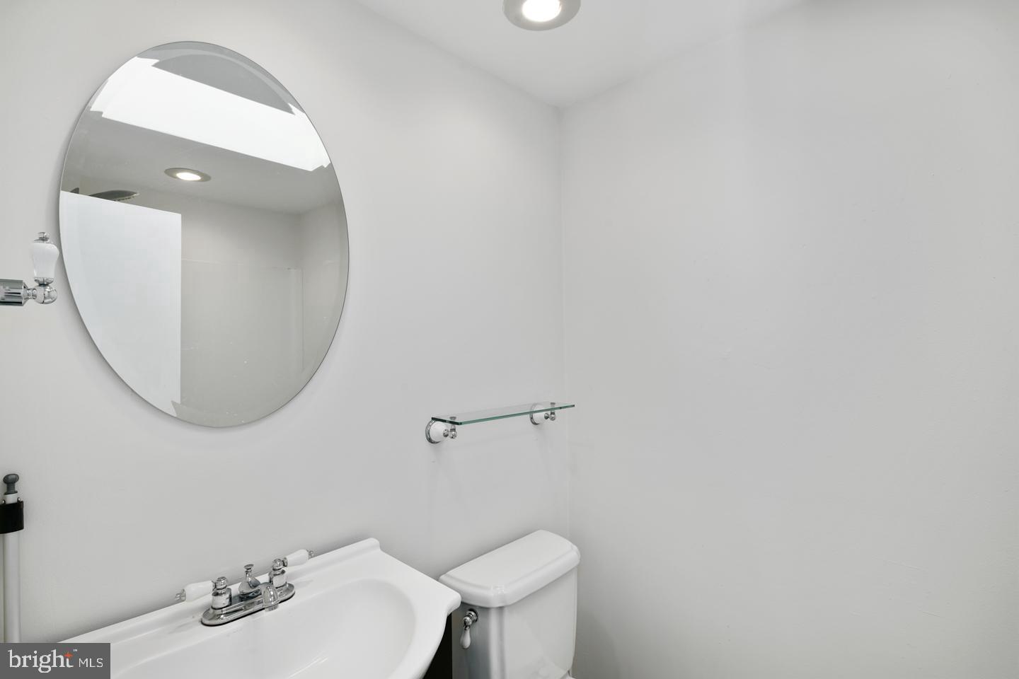 12619 Chilton Road Philadelphia, PA 19154 - Photo 11 of 22