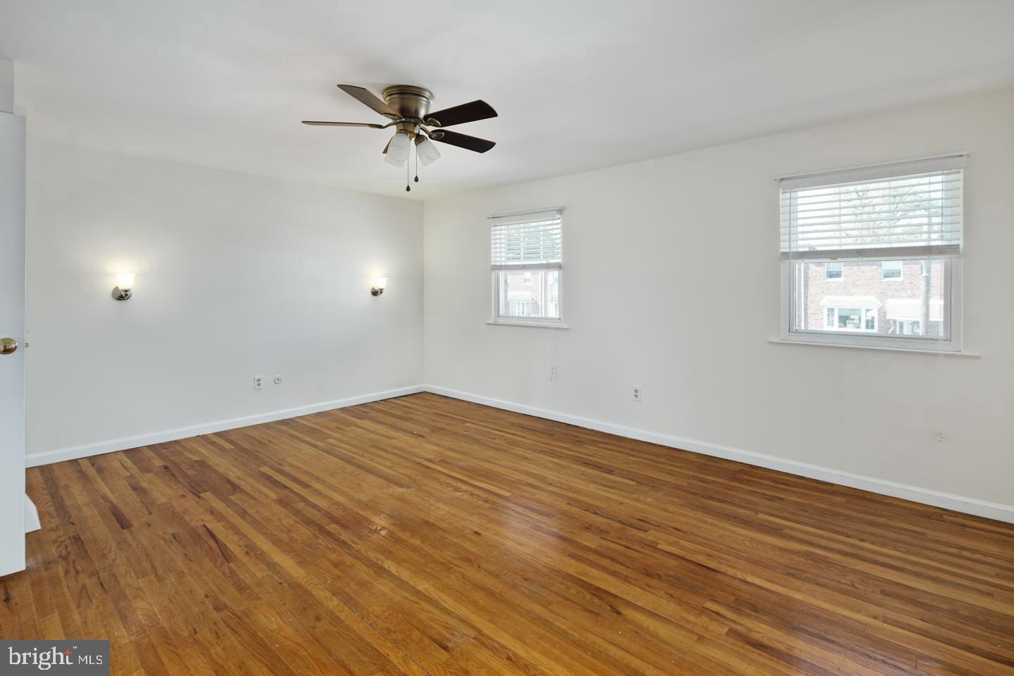 12619 Chilton Road Philadelphia, PA 19154 - Photo 14 of 22