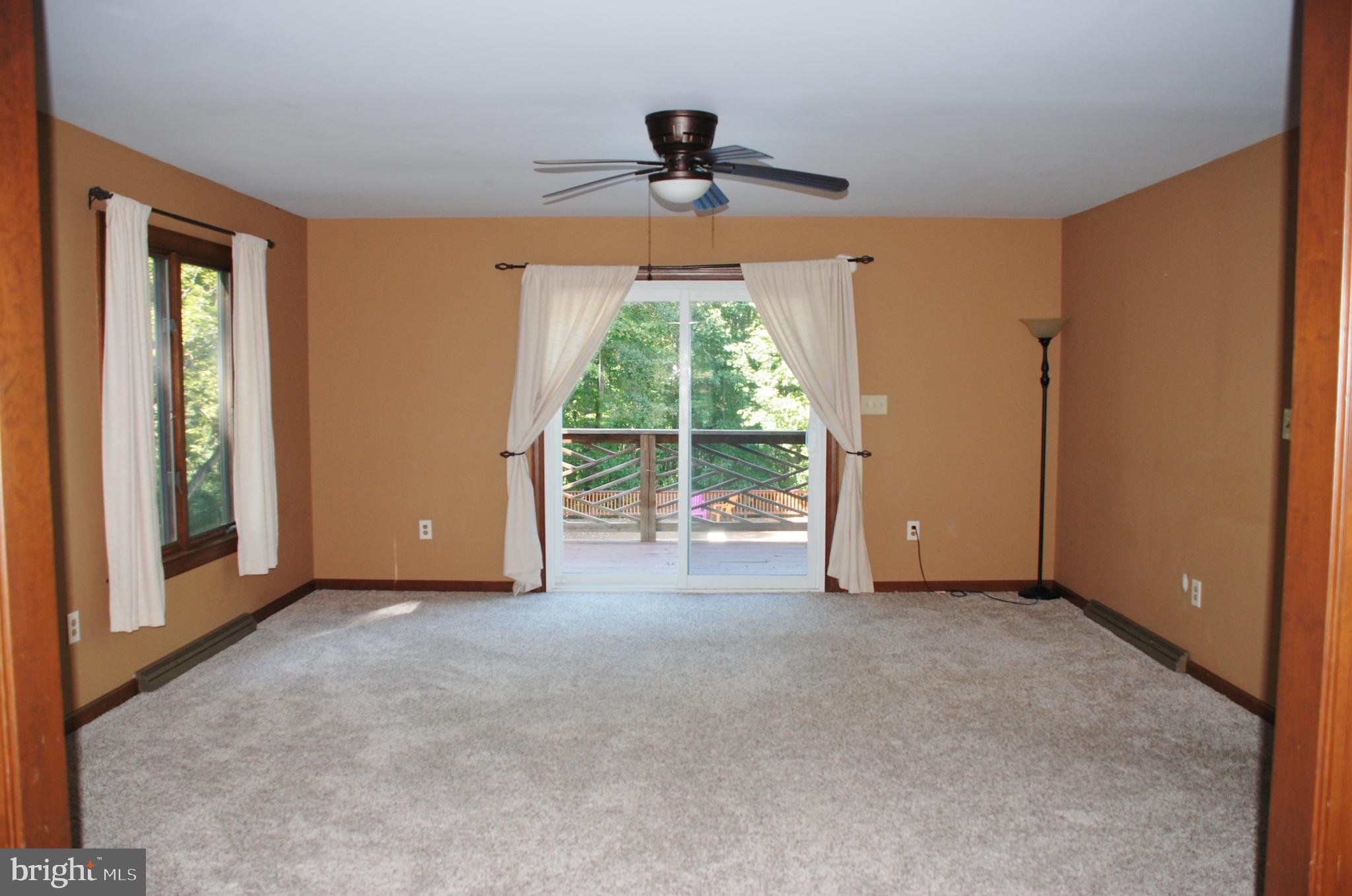 15446 Norman Road Culpeper, VA 22701 - Photo 12 of 146 Living room on Main Level