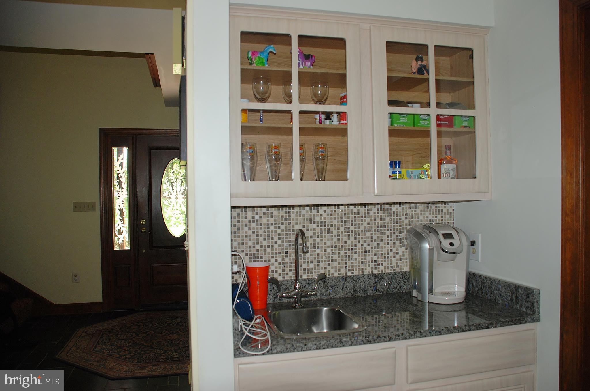 15446 Norman Road Culpeper, VA 22701 - Photo 114 of 146 Veg sink or wet bar area in kitchen