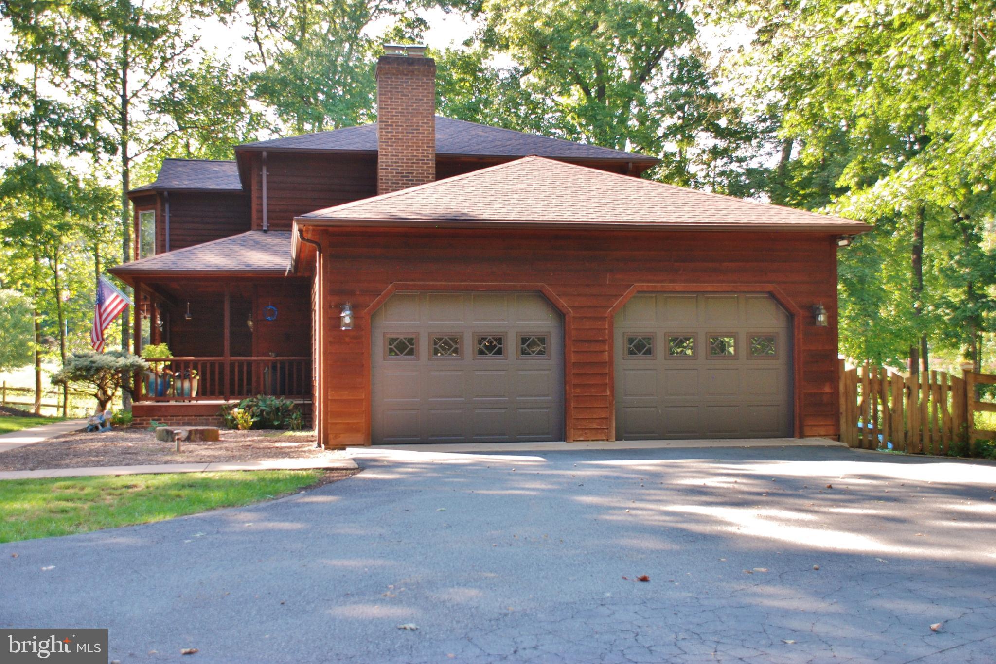 15446 Norman Road Culpeper, VA 22701 - Photo 8 of 146 Two car attached garage w/paved parking
