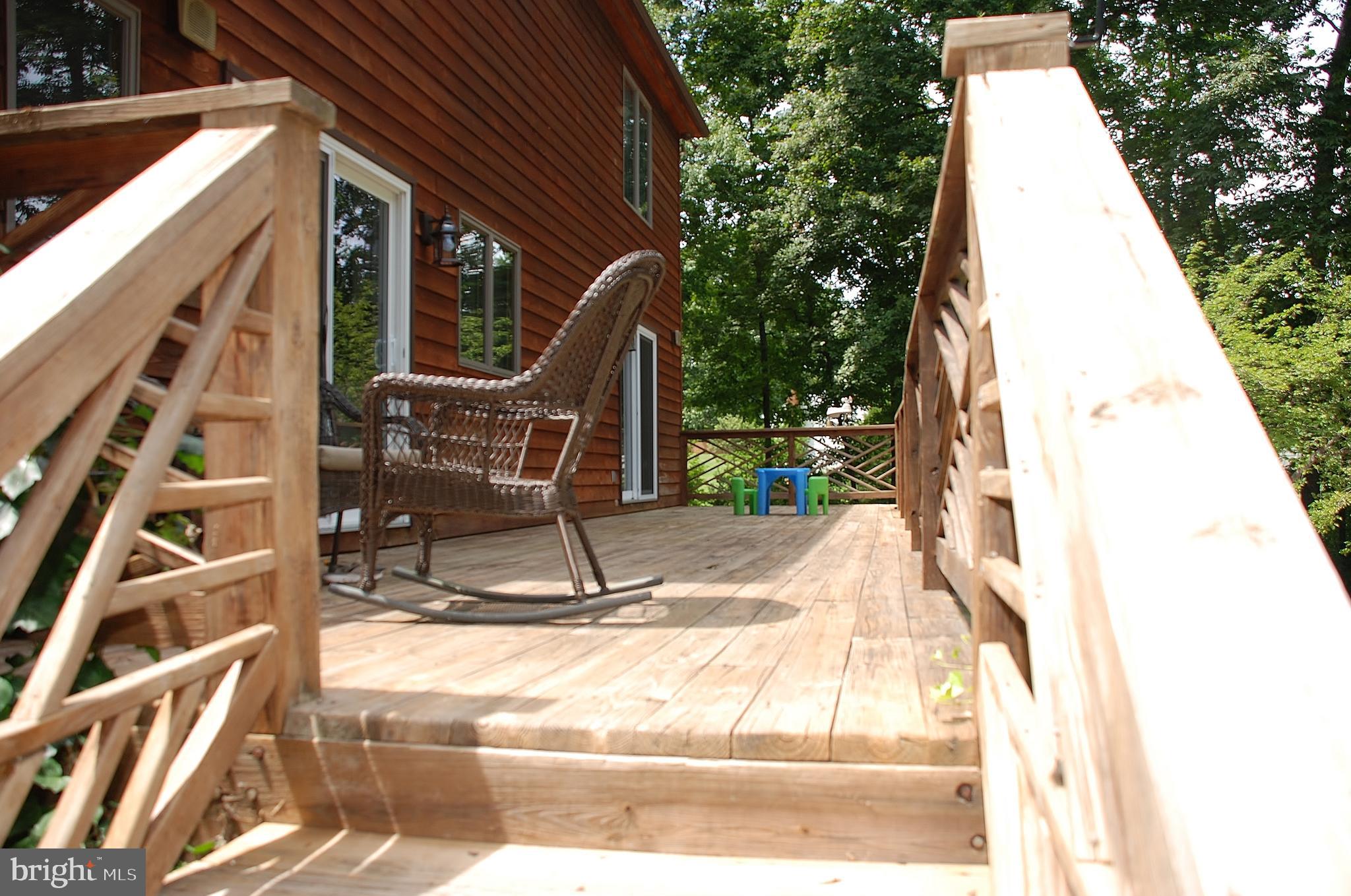 15446 Norman Road Culpeper, VA 22701 - Photo 95 of 146 Steps to rear deck
