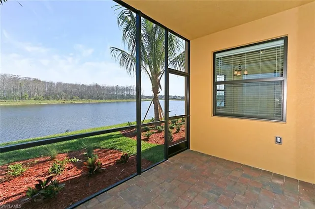 $2,400 | 9554 Trevi Court, Unit 4713, Naples, FL 34113