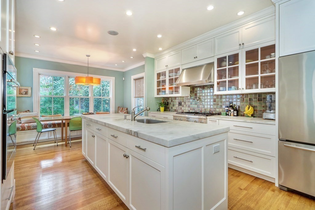 74 Harvard Avenue Brookline, MA 02446 - Photo 19 of 34