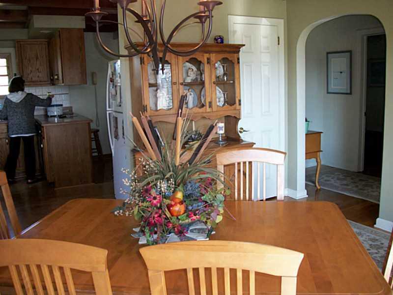 5695 Miller Road Hermitage, PA 16148 - Photo 4 of 19 Dining Room.
