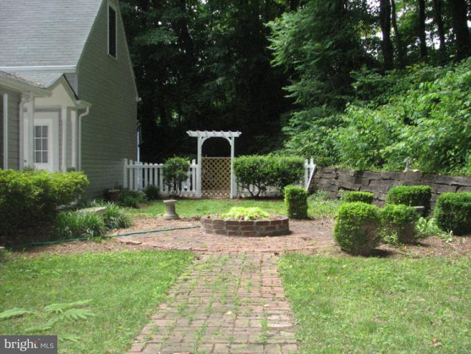 4534 Mountville Road Frederick, MD 21703 - Photo 12 of 30 Exterior (Rear)