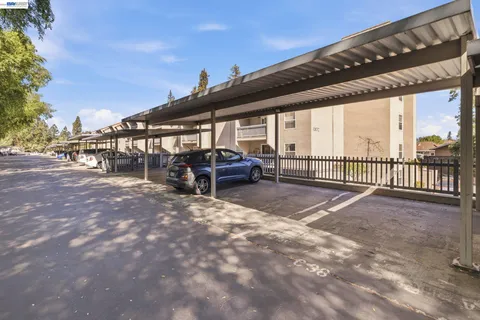 $299,800 | 1087 Murrieta Boulevard, Unit 339, Livermore, CA 94550